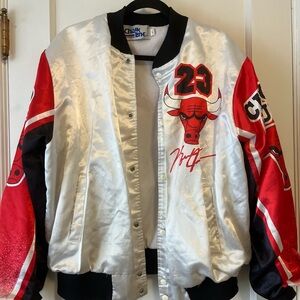 Lightly Used Large Chalk Line Chicago Bulls Jordan Satin Jacket 80's-90's